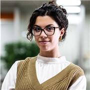 Per iniziare un viaggio umano e didattico alla scoperta di questa meravigliosa lingua, contattami!